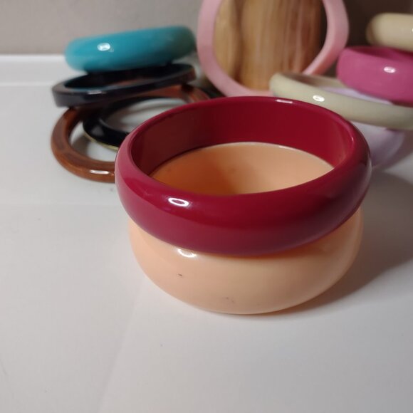 Lot Of 16 Vintage Plastic Bangles Variety Bracelet Lot Assorted Bracelet Bundle - Picture 5 of 14